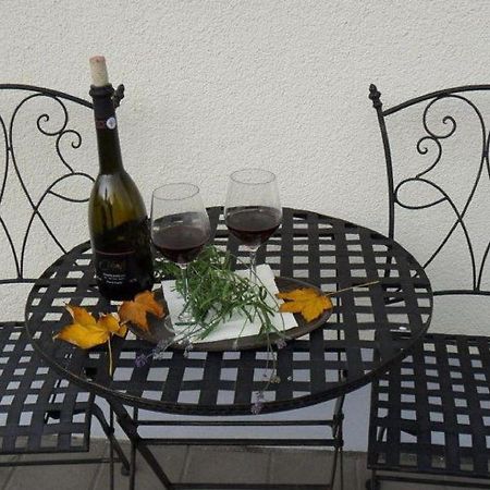 Holiday Flat With Swimming Pool In Prackenbach Viechtach Exterior photo