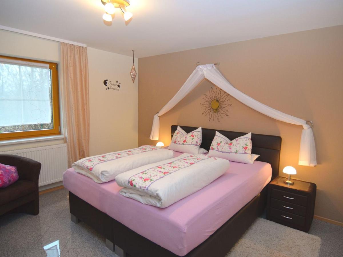 Holiday Flat With Swimming Pool In Prackenbach Viechtach Exterior photo