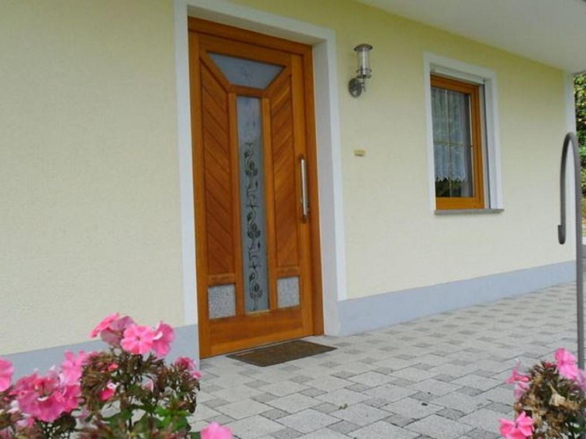Holiday Flat With Swimming Pool In Prackenbach Viechtach Exterior photo
