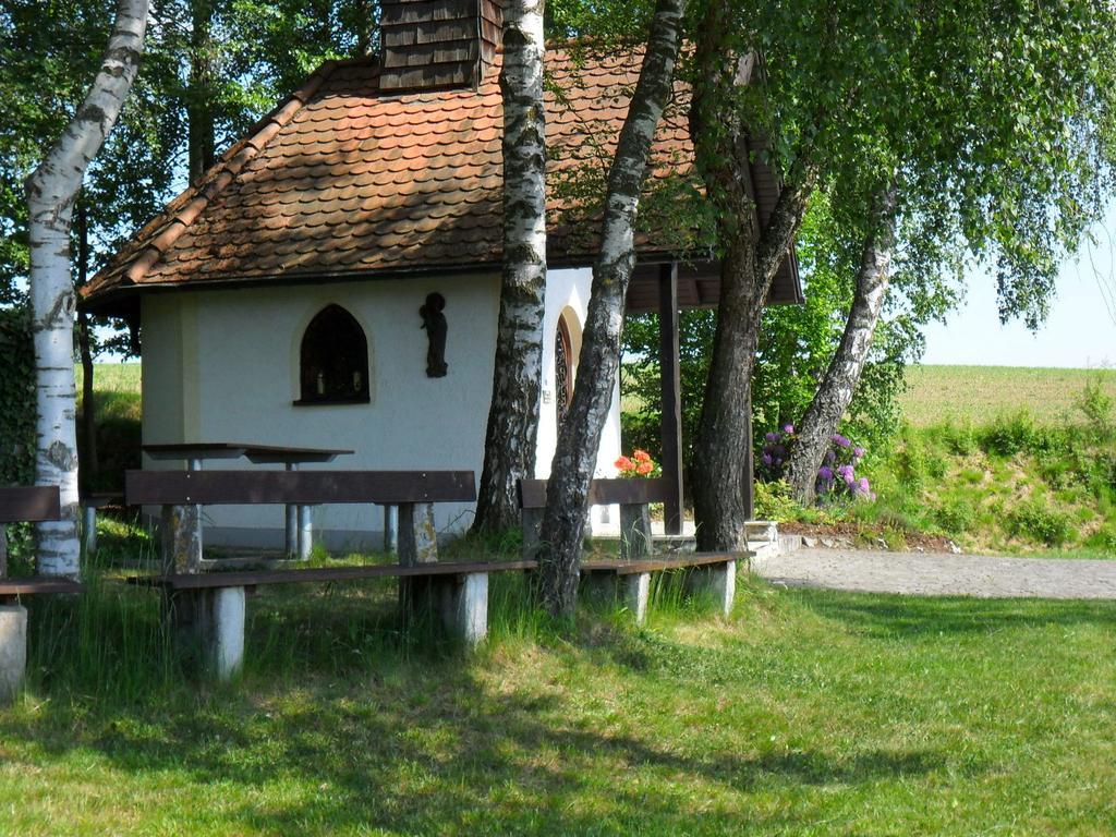 Holiday Flat With Swimming Pool In Prackenbach Viechtach Exterior photo